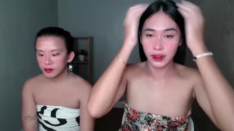 Snapshot of sassy_stella chatting on February 27, 5:45 am sassy_stella online show from February 27, 5:45 am