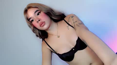 Tiffanie online show from October 23, 1:27 am