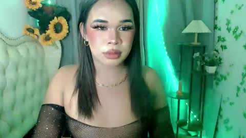 sassy_tinaxx online show from November 24, 6:51 pm