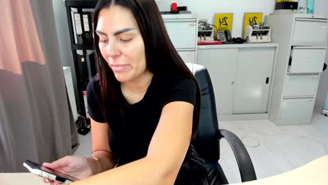 Snapshot of sassytiff chatting on October 23, 11:20 am sassytiff online show from October 23, 11:20 am