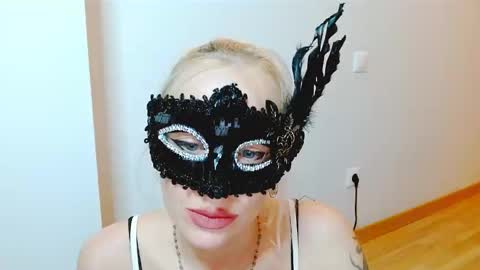 Satinqueen90 online show from October 13, 6:13 am