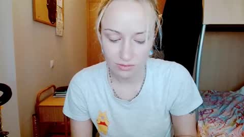 Satinqueen90 online show from December 1, 8:41 am