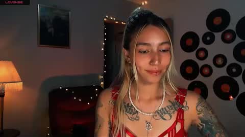 I AM JENN  online show from February 23, 3:35 am