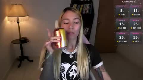 I AM JENN  online show from November 29, 2:36 am