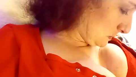 SnowBunny online show from February 13, 5:58 am