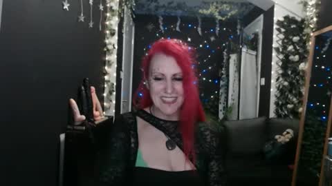 Snapshot of saucysky chatting on February 1, 12:18 am SaucySky online show from February 1, 12:18 am