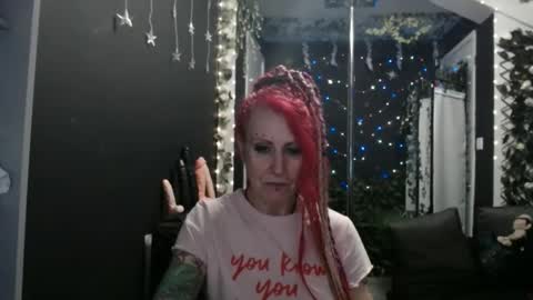 Snapshot of saucysky chatting on March 11, 1:48 am SaucySky online show from March 11, 1:48 am