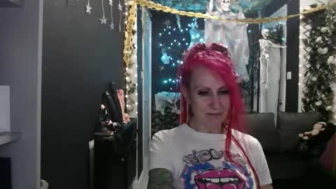 Snapshot of saucysky chatting on October 21, 9:26 pm SaucySky online show from October 21, 9:26 pm