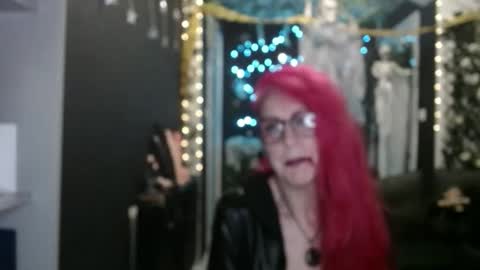 Snapshot of saucysky chatting on October 31, 7:26 pm SaucySky online show from October 31, 7:26 pm