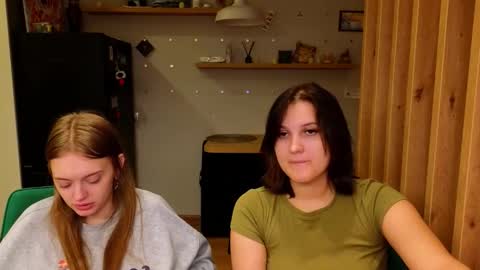 LUNA and ANNA    online show from October 15, 3:12 pm