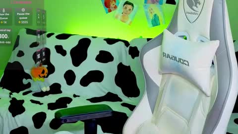 Ariel online show from September 23, 2:14 am