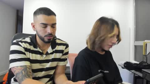 Snapshot of savagesweethearts chatting on January 27, 1:48 am savagesweethearts online show from January 27, 1:48 am