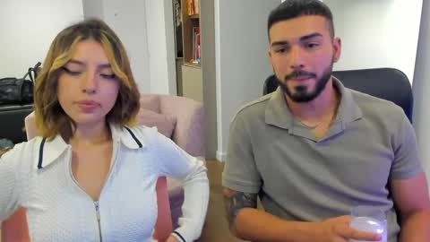 Snapshot of savagesweethearts chatting on February 28, 10:50 pm savagesweethearts online show from February 28, 10:50 pm