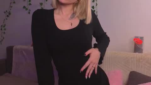 savannahshor online show from November 11, 7:36 pm