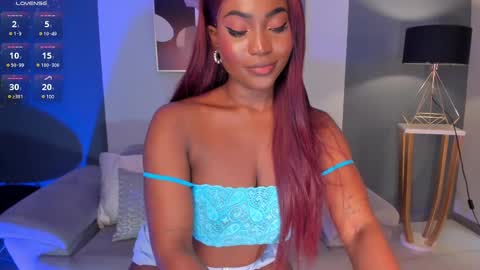 Snapshot of savannahstorm_ chatting on February 19, 3:49 pm S a v a n n a h online show from February 19, 3:49 pm