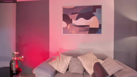 Snapshot of savannahstorm_ chatting on February 27, 1:07 pm S a v a n n a h online show from February 27, 1:07 pm