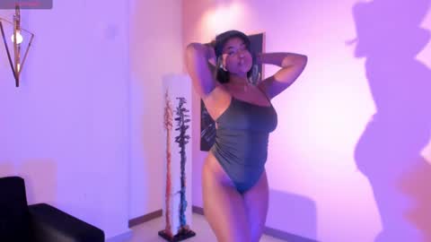 Snapshot of savannahstorm_ chatting on March 10, 12:48 pm S a v a n n a h online show from March 10, 12:48 pm