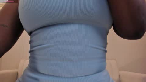 Snapshot of savannahstorm_ chatting on September 28, 11:59 am S a v a n n a h online show from September 28, 11:59 am