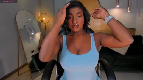 Snapshot of savannahstorm_ chatting on October 4, 1:42 pm S a v a n n a h online show from October 4, 1:42 pm