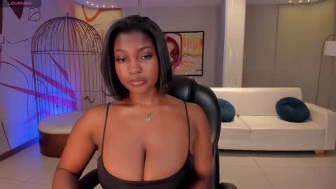 Snapshot of savannahstorm_ chatting on November 24, 2:39 pm S a v a n n a h online show from November 24, 2:39 pm