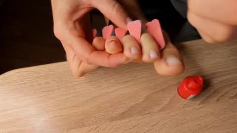 save the qween online show from November 7, 8:36 am