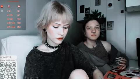 pronoun she. name Mary. age 21. online show from September 19, 11:05 pm