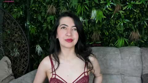 Saya Amaretto  online show from September 9, 7:13 pm