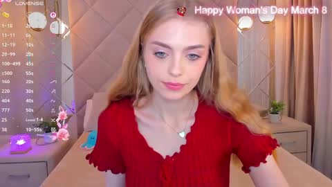 Snapshot of sayl0r_moon chatting on March 9, 12:00 am Kira GMT 7 Mon Thu-Sun 0800am-0200pm online show from March 9, 12:00 am