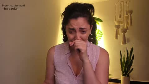 Venus online show from December 15, 5:20 pm