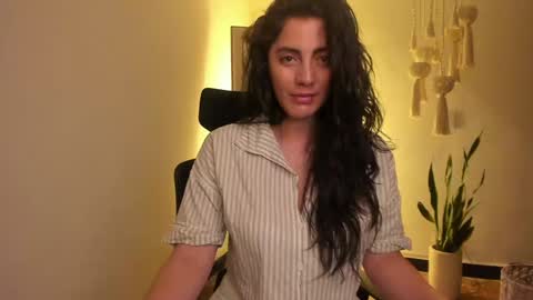 Venus online show from January 15, 3:29 pm