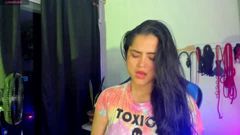 scarlet taylor kennedy online show from December 19, 12:24 am