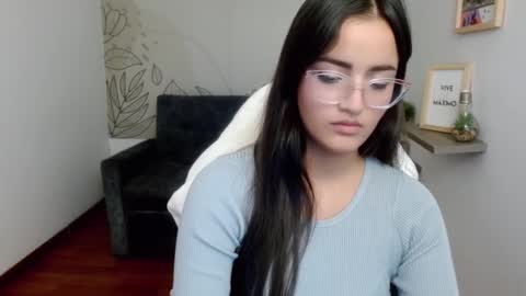 Scarlet  online show from February 24, 7:52 pm