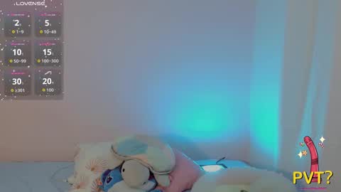 Scarlet  online show from September 19, 4:03 am