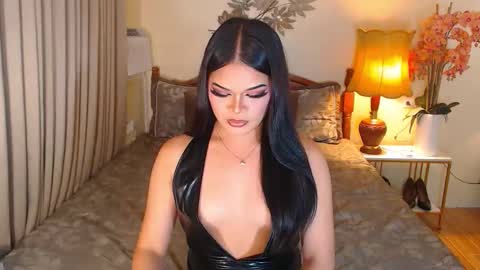 Snapshot of scarlet_snow_asian chatting on September 12, 9:04 pm Scarlet online show from September 12, 9:04 pm