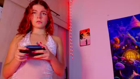 Scarlet online show from October 24, 9:22 pm