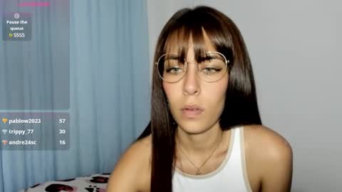 scarlet online show from December 10, 8:51 am