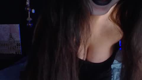 SCARLETH online show from February 23, 8:06 am