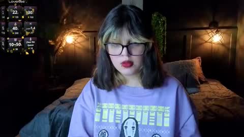 SCARLETH online show from September 11, 2:00 am