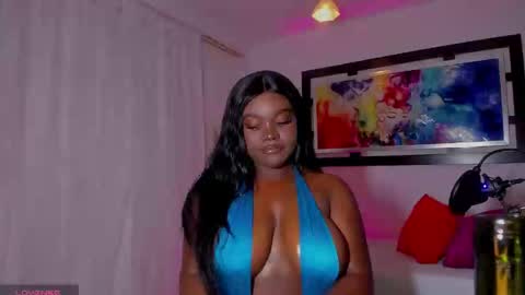 Snapshot of scarlett_rios19 chatting on October 18, 2:03 am Scarlett Rios19 online show from October 18, 2:03 am