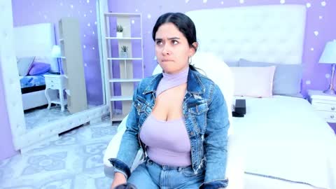 Scarlette  online show from September 19, 3:08 am