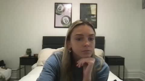 Snapshot of scarletterose_504259 chatting on September 20, 4:08 pm Scarlett online show from September 20, 4:08 pm