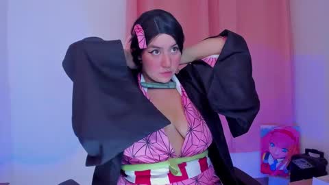 chloe online show from January 8, 4:55 am