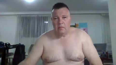 Snapshot of scoobs71 chatting on November 13, 12:59 pm Scoobs online show from November 13, 12:59 pm