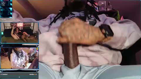 Snapshot of scoobysnow chatting on December 16, 12:59 am Scooby snow online show from December 16, 12:59 am