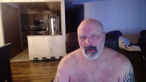 Snapshot of scott35inmentor chatting on December 3, 8:23 am scott35inmentor online show from December 3, 8:23 am