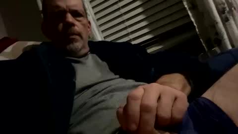 Snapshot of scottj603603 chatting on November 23, 10:37 am scottj603603 online show from November 23, 10:37 am