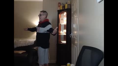 James online show from March 1, 9:59 pm