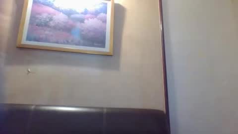 James online show from October 13, 5:02 pm