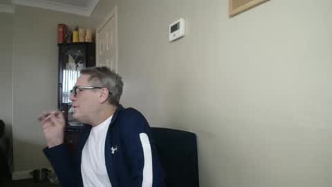 James online show from November 13, 11:42 am