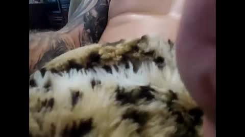 Scruff2022 online show from December 7, 1:40 pm